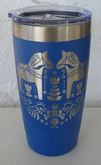 Stainless steel tumbler "Dala horses on blue" 7" x 3.5"