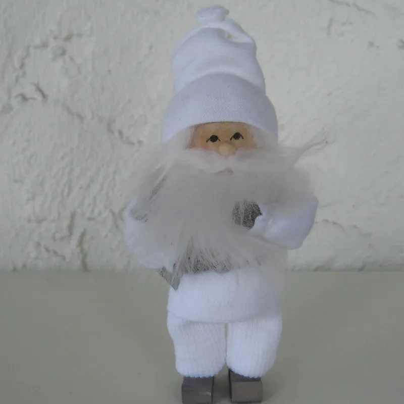 Small white tomte with present, 5", Butticki of Sweden