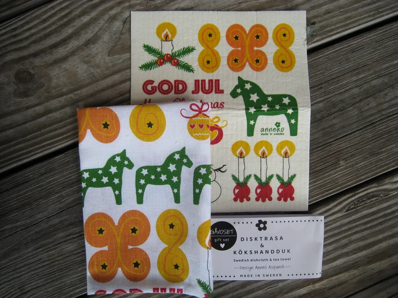 Gift set: Swedish dish cloth (8" x 7") & tea towel (27" x 19") "God Jul" Anneko of Sweden
