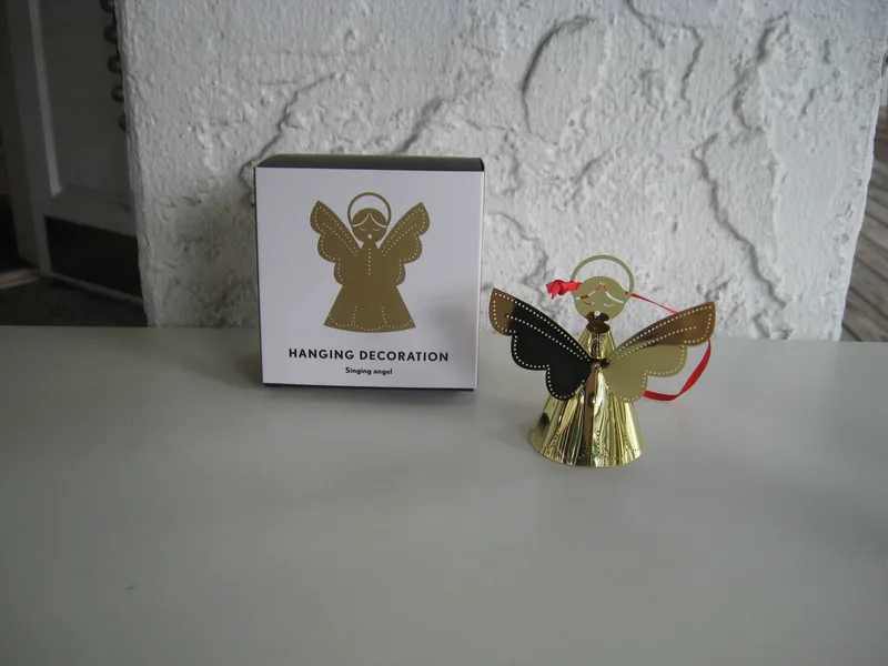 Hanging angel 3" x 3" Pluto of Sweden