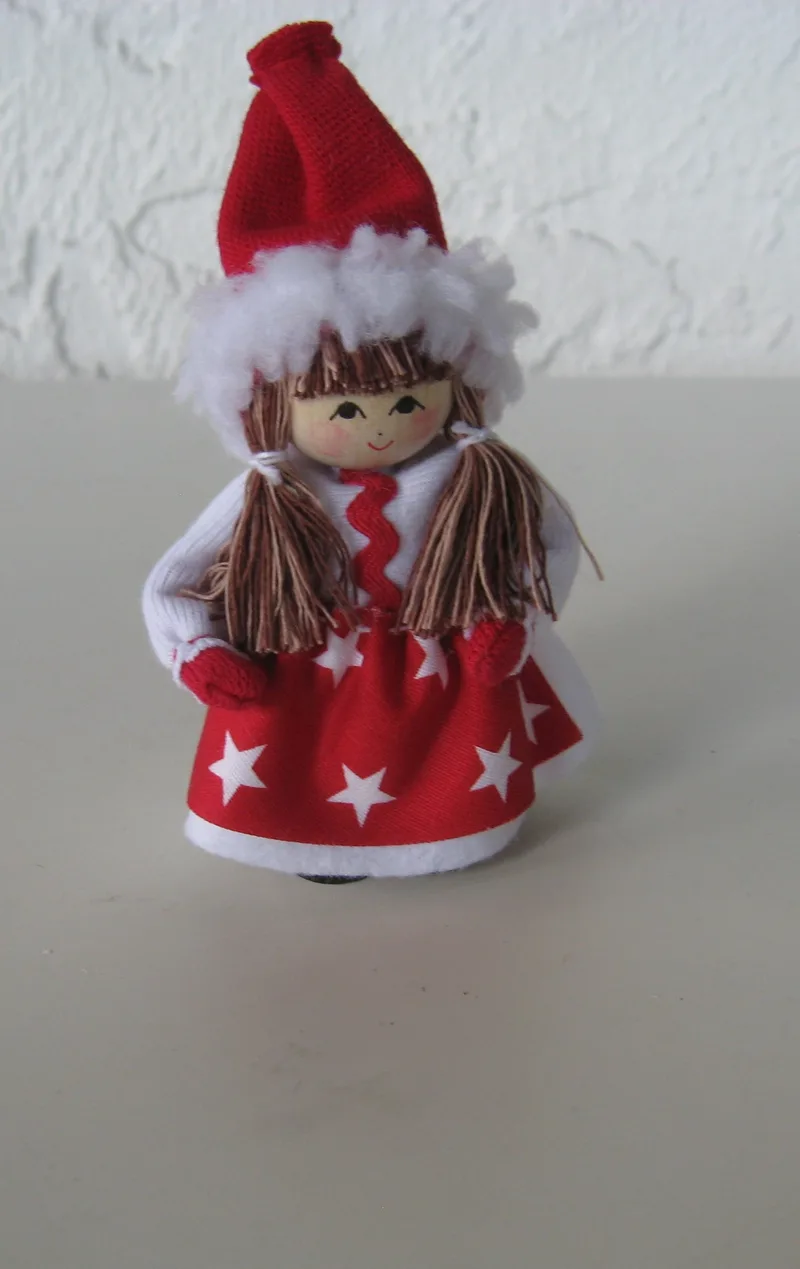 Tomte girl "stars"  3"  Butticki of Sweden