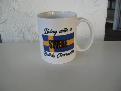 Mug Living with a Swede