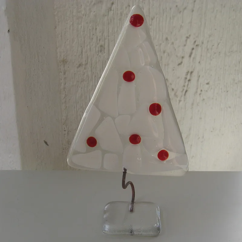 White Christmas tree w/red dots - glass - by Ebba Krarup of Denmark 6.5" x 2"