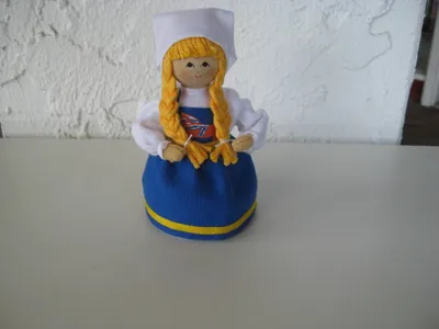 Swedish folk dress doll 5" tall blue w/Dala horse embroidery Butticki of Sweden