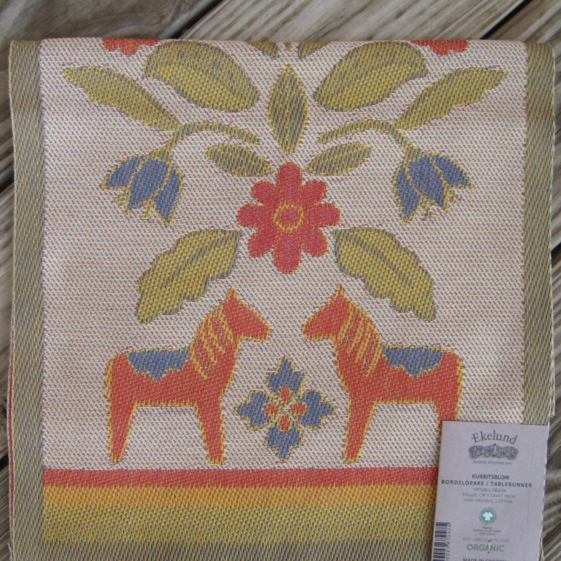 100% Organic Cotton runner "Kurbitsblom" Made in Sweden by Ekelund 14" x 47"