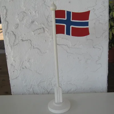 Handpainted wood Norwegian table flag