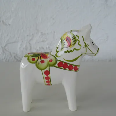 White Dala Horse 3"