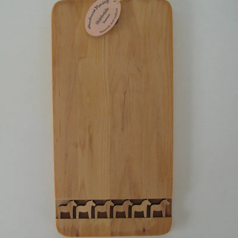Dala horse cutting board 12"x 6" alder wood, Made in Sweden