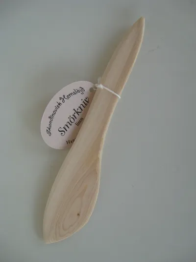 Juniper butter spreader plain  one left