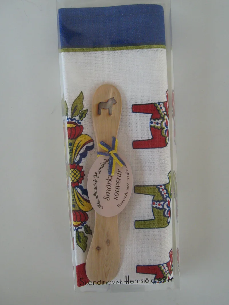 Boxed dish towel and juniper spreader with Dala horse design 27" x 18" towel  Made In Sweden