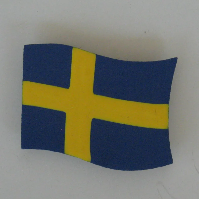 Magnet, flag, Swedish wood