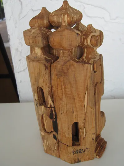 Castle/puzzle by Gunnar Kanevad; world famous Swedish wood sculptor 12" tall distressed birch