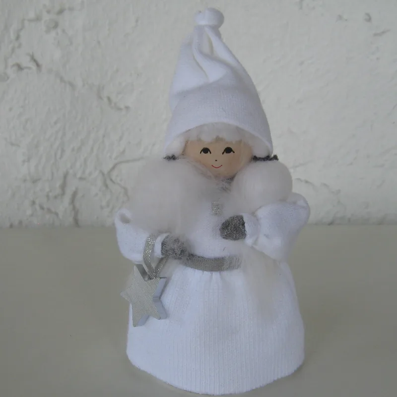 Small white lady tomte with star, 5", Butticki of Sweden