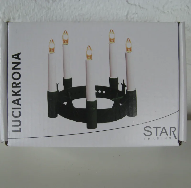 Lucia Crown