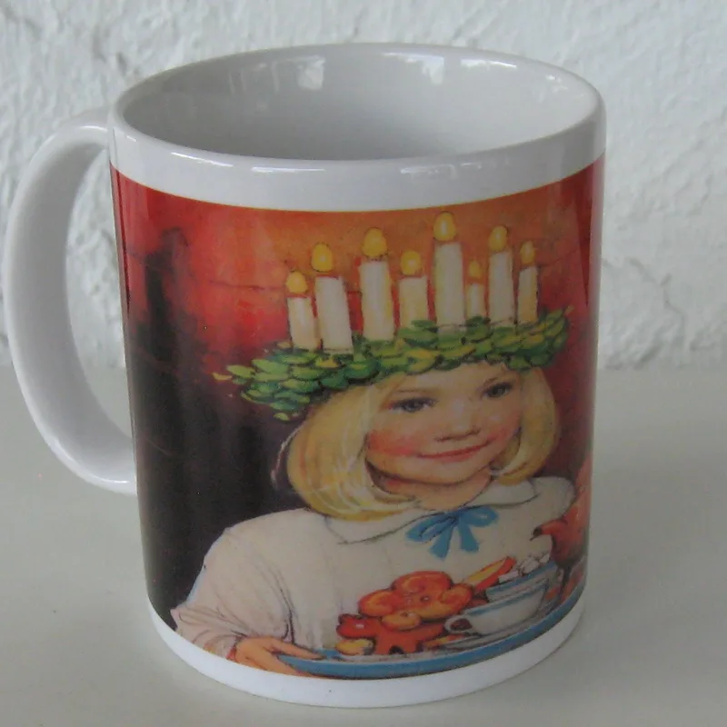 Mug with Lucia design