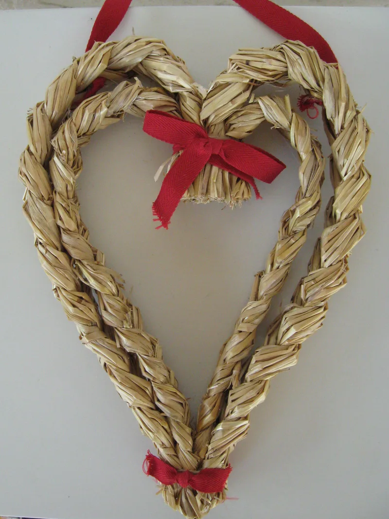 14" Straw Heart decoration  Sweden