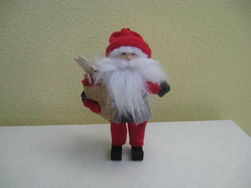Tomte w/sack (presents, skis)  Butticki of Sweden: 8"